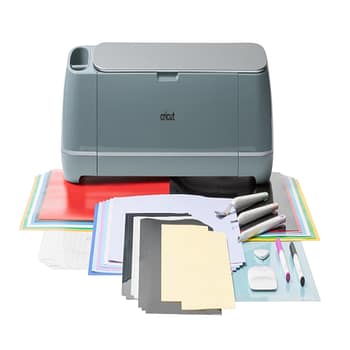 Cricut Maker 4 Essentials Bundle